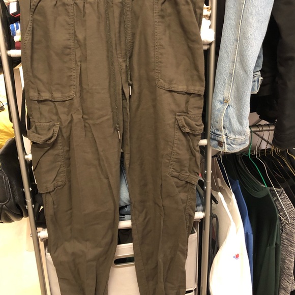 Aritzia Cebu pant - Picture 3 of 3